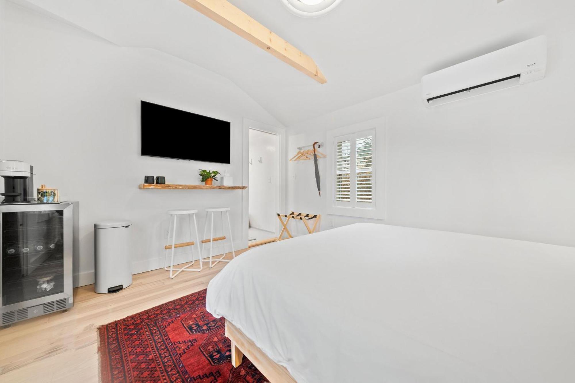Sisu, A Boutique Motel Плимът Екстериор снимка